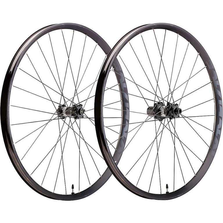 Race Face Aeffect-R 30mm Wheelset Reviews